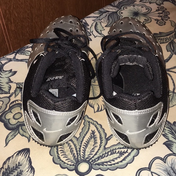 COPY - Track Shoes - Picture 3 of 4